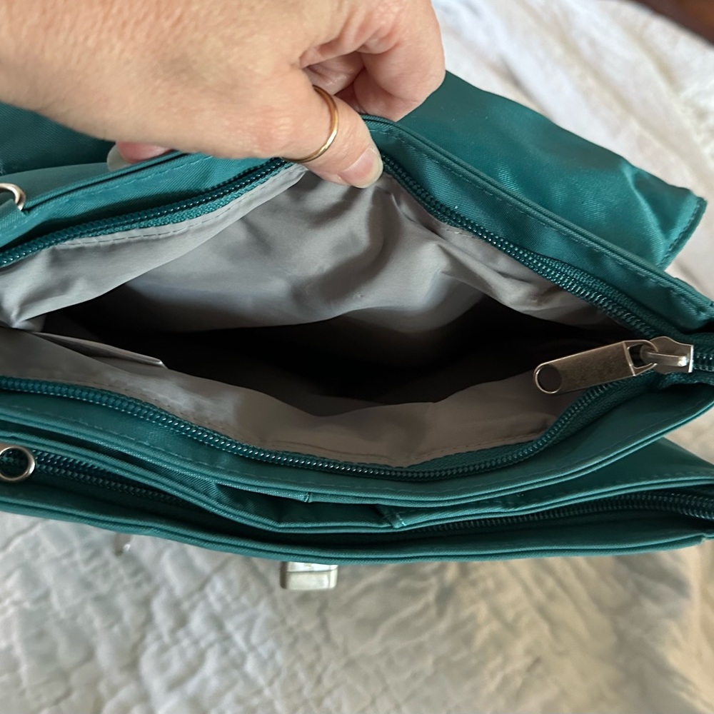 Magellan’s Crossbody That Transforms To Backpack … - image 4